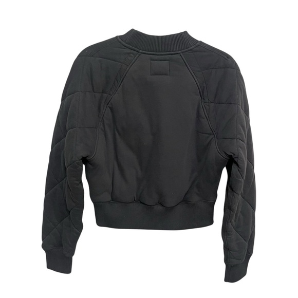 Abercrombie and Fitch Quilted Bomber Jacket - Picture 4 of 11